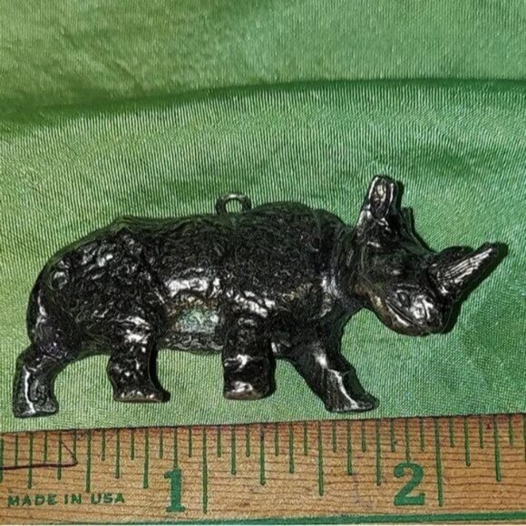 Duratex Rhinoceros Vintage Charm Pendant - Picture 7 of 15
